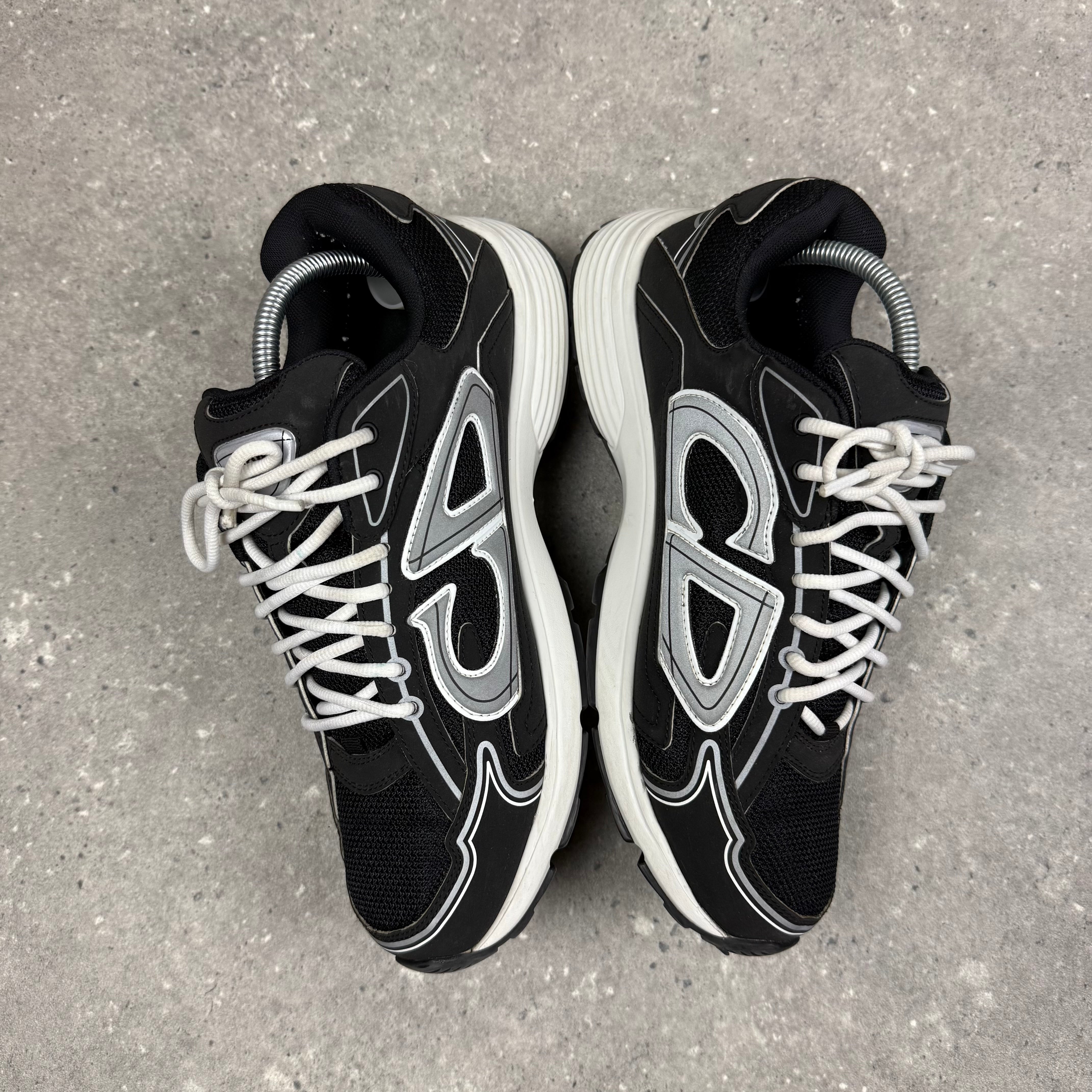 DIOR B30 BLACK - (EU42.5 / UK8.5)