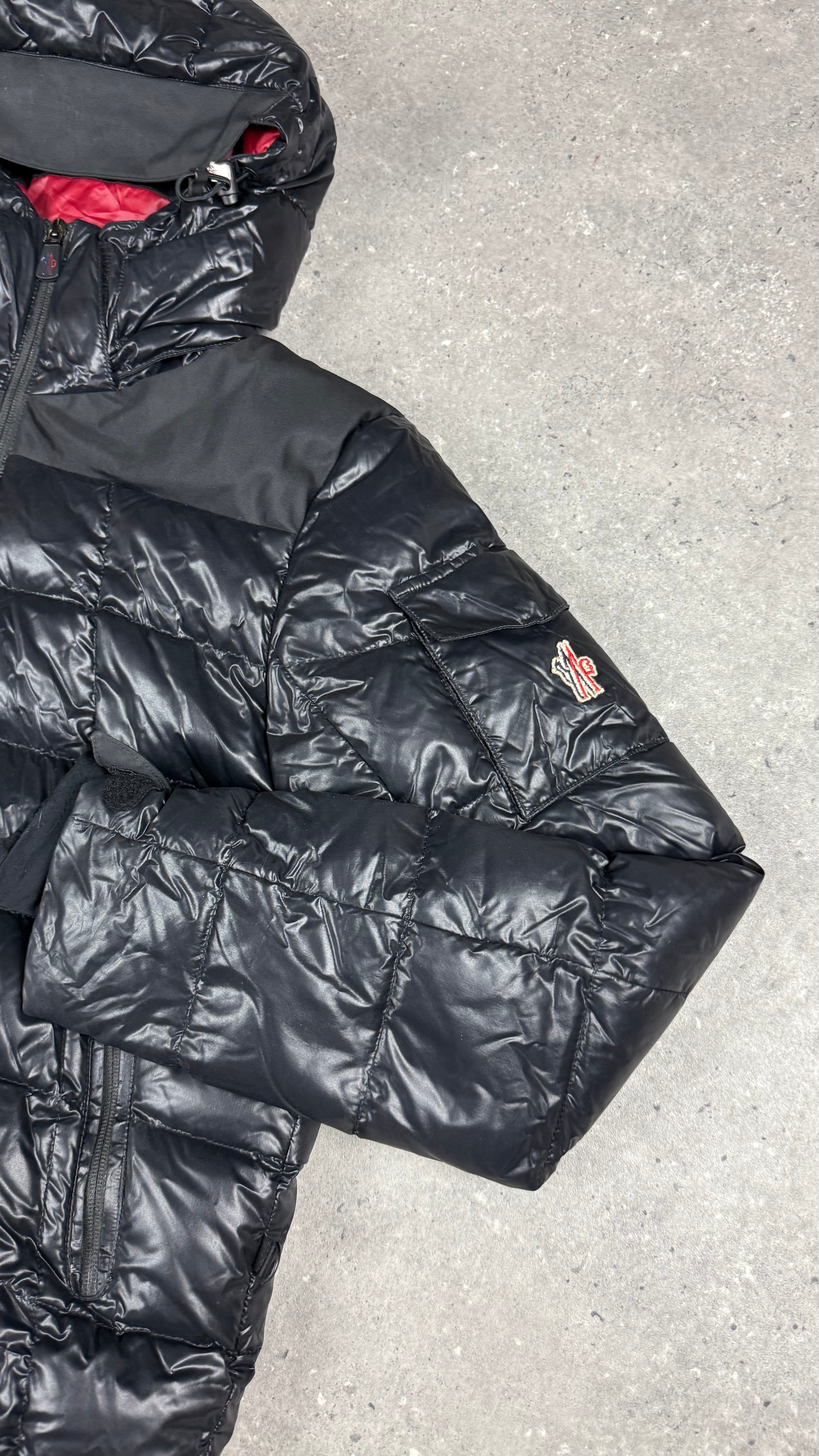 MONCLER GRENOBLE JACKET BLACK - 2 (S)