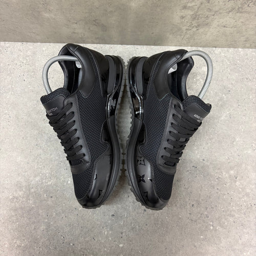 LOUIS VUITTON RUNAWAYS BLACK -  (EU41 / UK7)