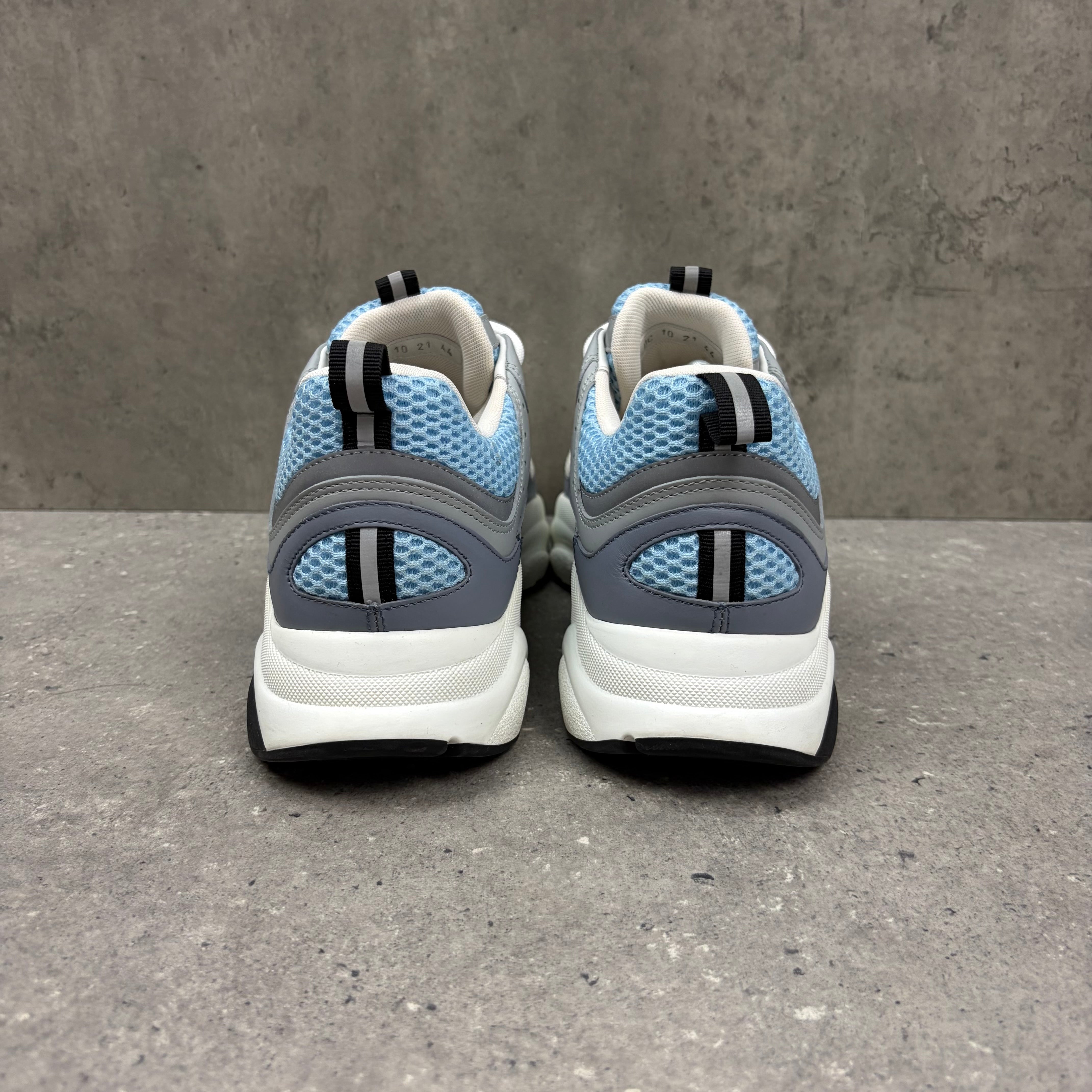 DIOR B22 WHITE/LIGHT BLUE- (EU44 / UK10)