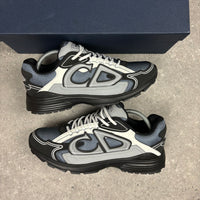 DIOR B30 GREY/BLACK - (EU 42 / UK 8)