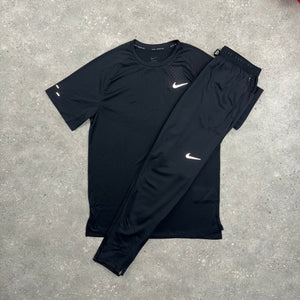 NIKE ADV STRIDE T-SHIRT & PANT SET - BLACK