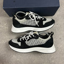 DIOR B25 BLACK / WHITE - (EU 42 / UK 8)