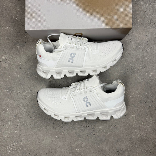 ON RUNNING CLOUDSWIFT 4 - WHITE