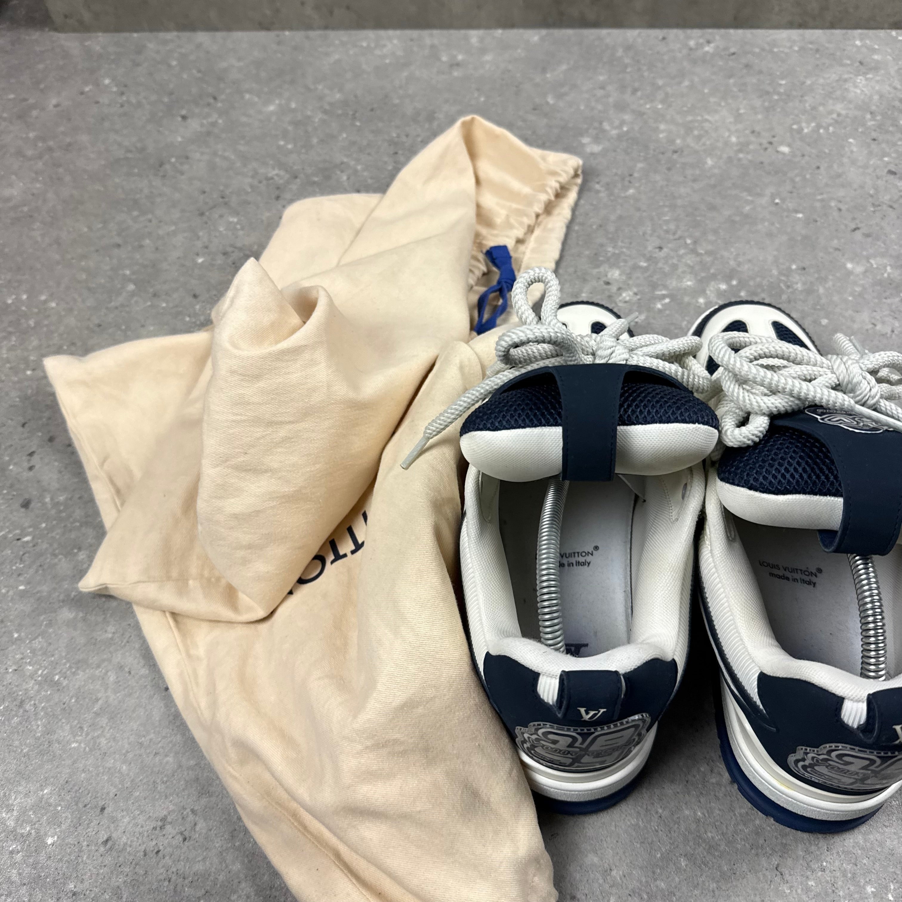 LOUIS VUITTON SKATES - EU 41 (FITS UK 8)