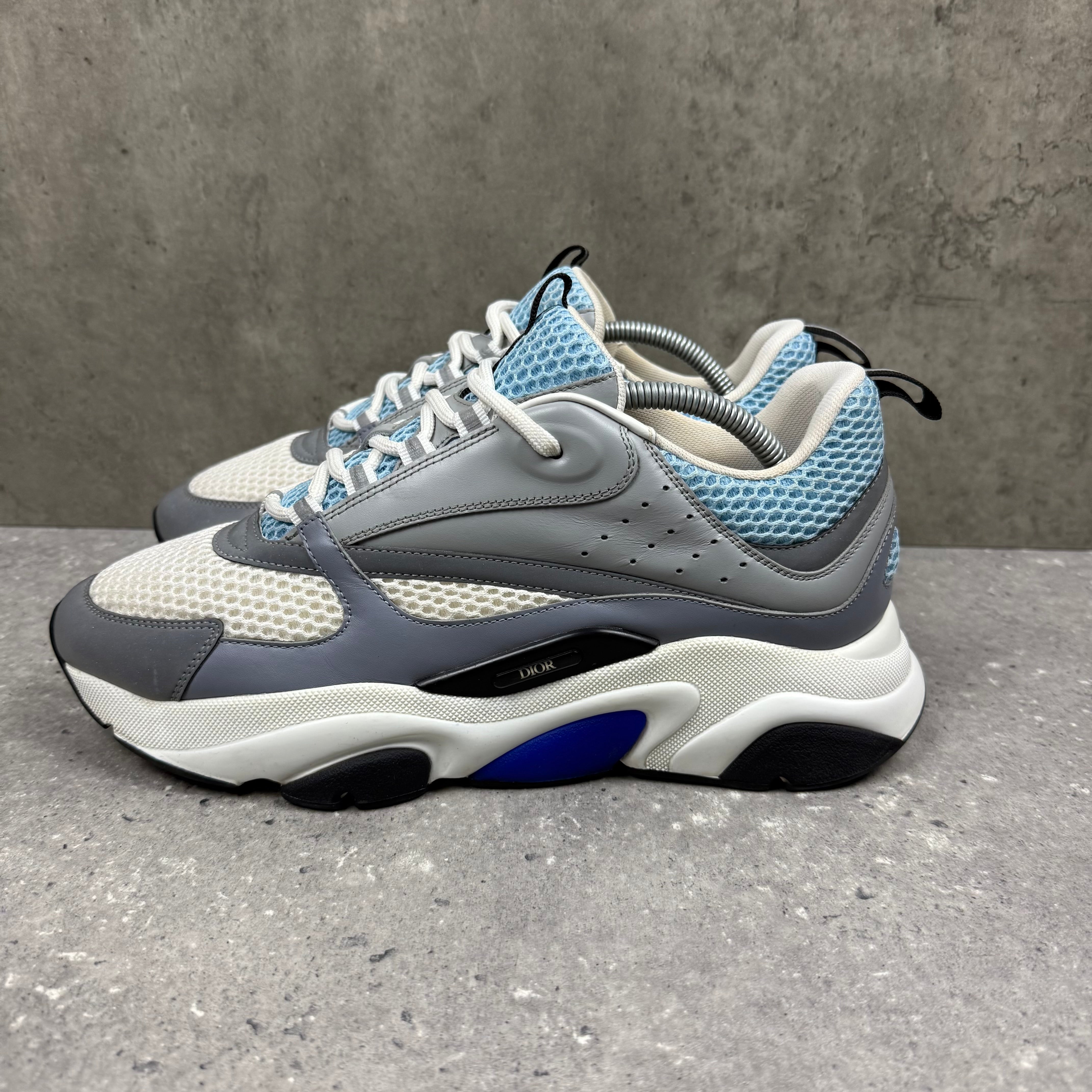 DIOR B22 BABY BLUE - (EU 43 / UK 9)