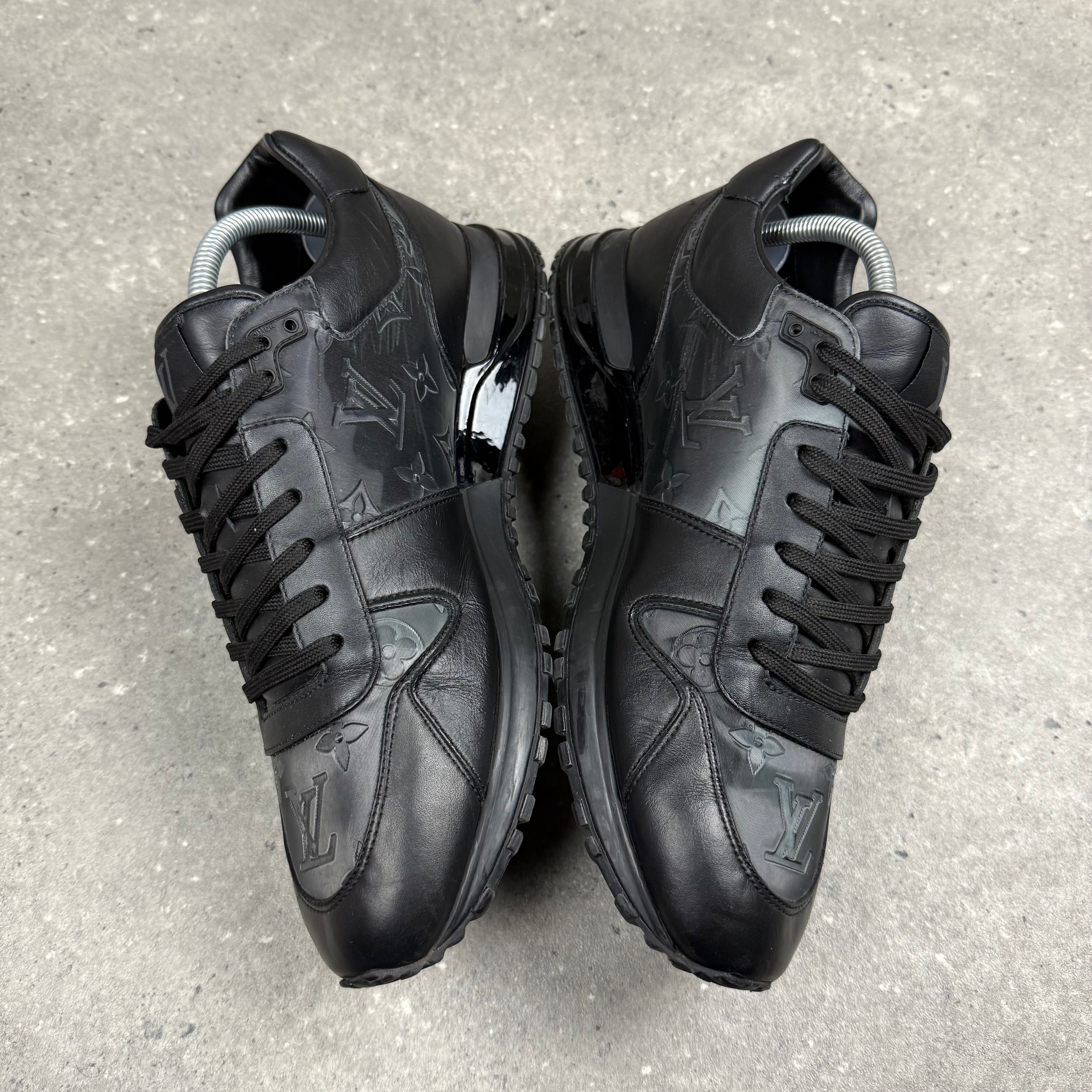 LOUIS VUITTON RUNAWAYS - EU42 (FITS UK 9)