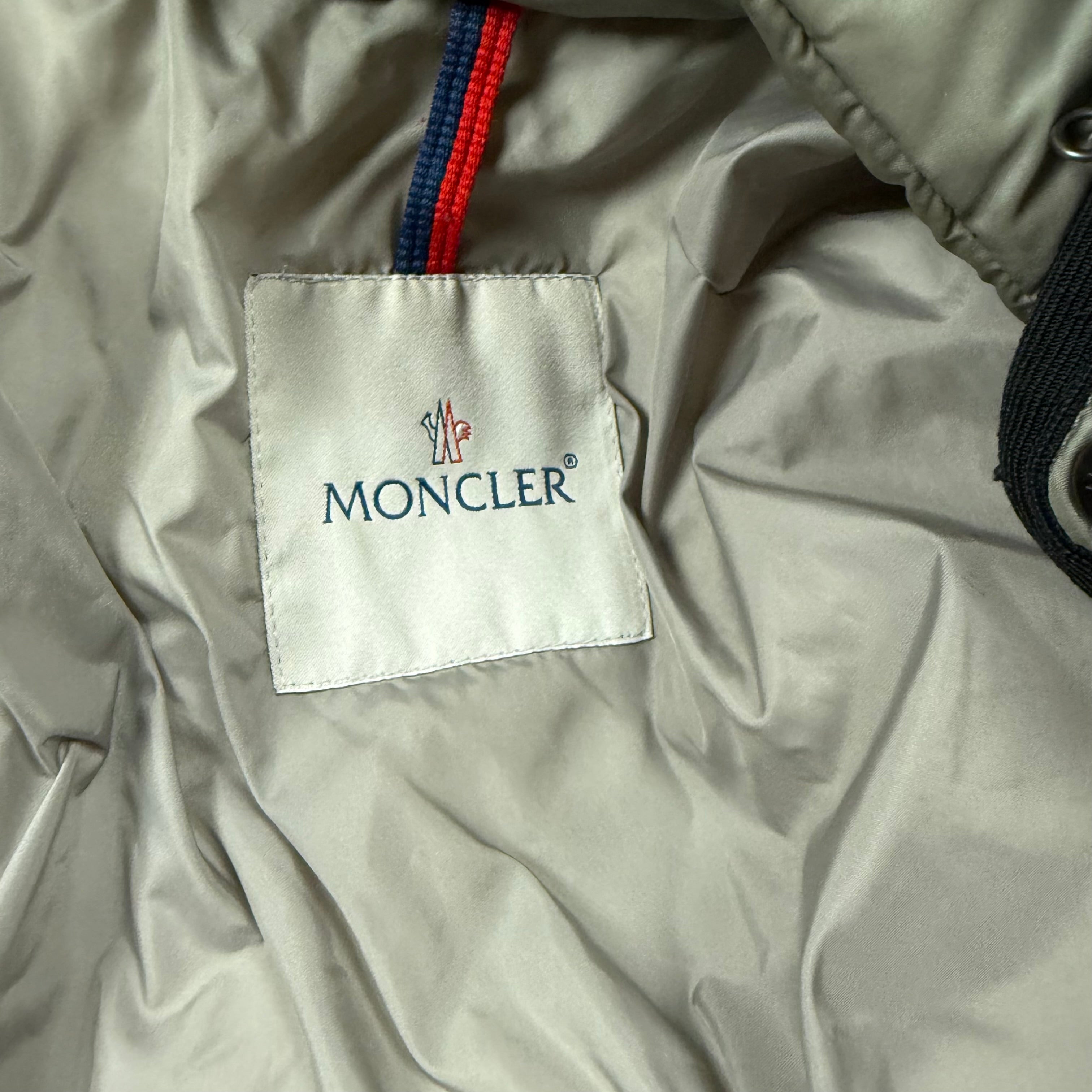 MONCLER BERRIAT JACKET GREY - 2 (S)