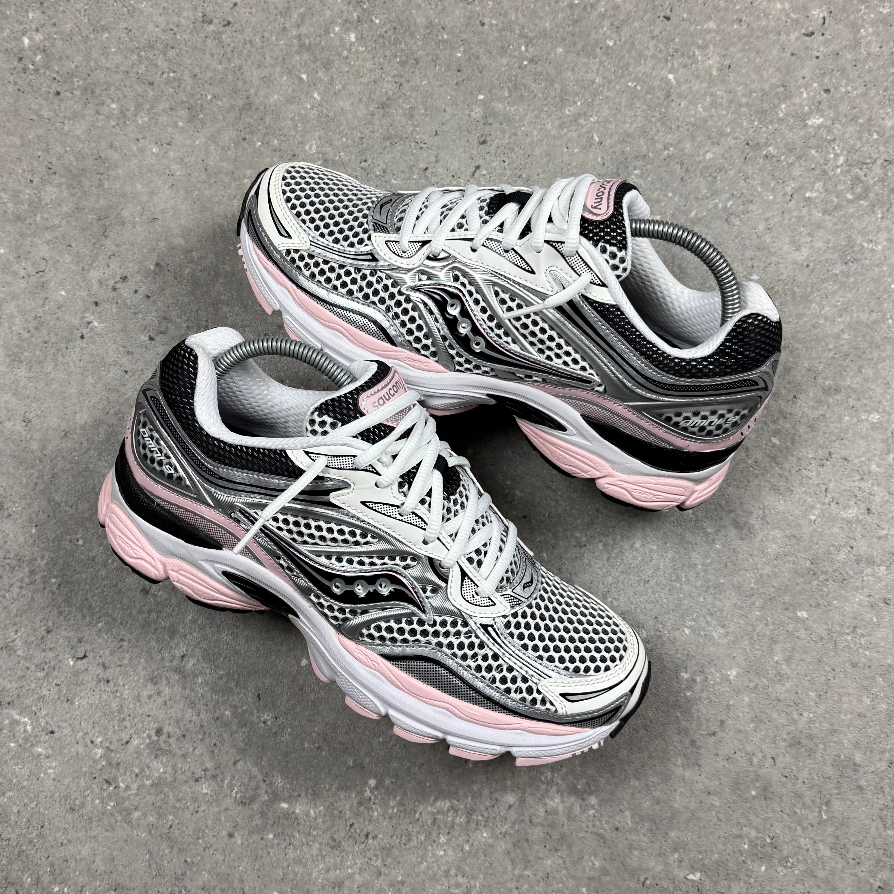 SAUCONY OMNI PRO GRID 9 - SILVER PINK