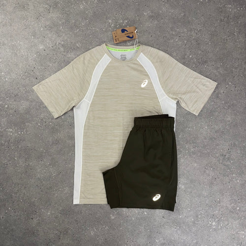 ASICS ROAD T-SHIRT & ICON SHORT SET - BEIGE / CREAM