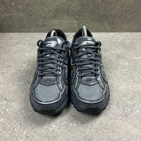DIOR B30 CHROME - (EU 42 / UK 8)