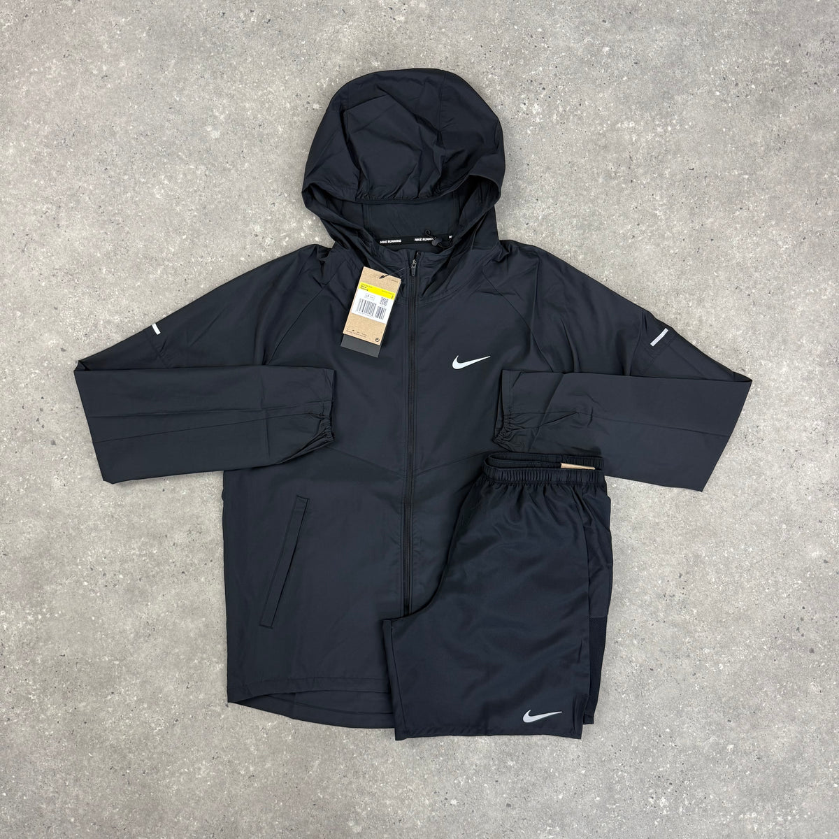 NIKE REPEL WINDRUNNER JACKET & SHORTS SET - BLACK