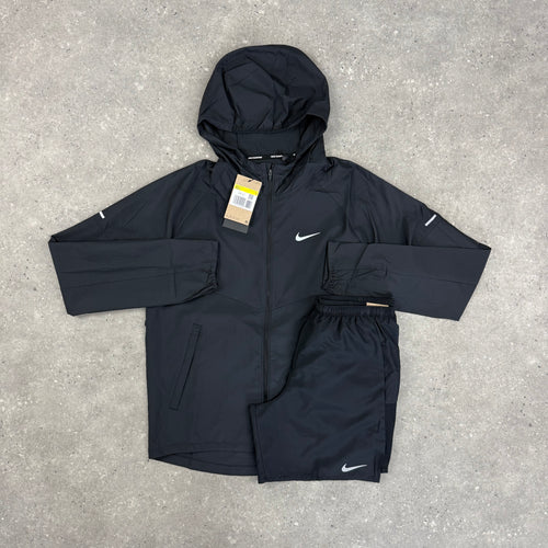 NIKE REPEL WINDRUNNER JACKET & SHORTS SET - BLACK