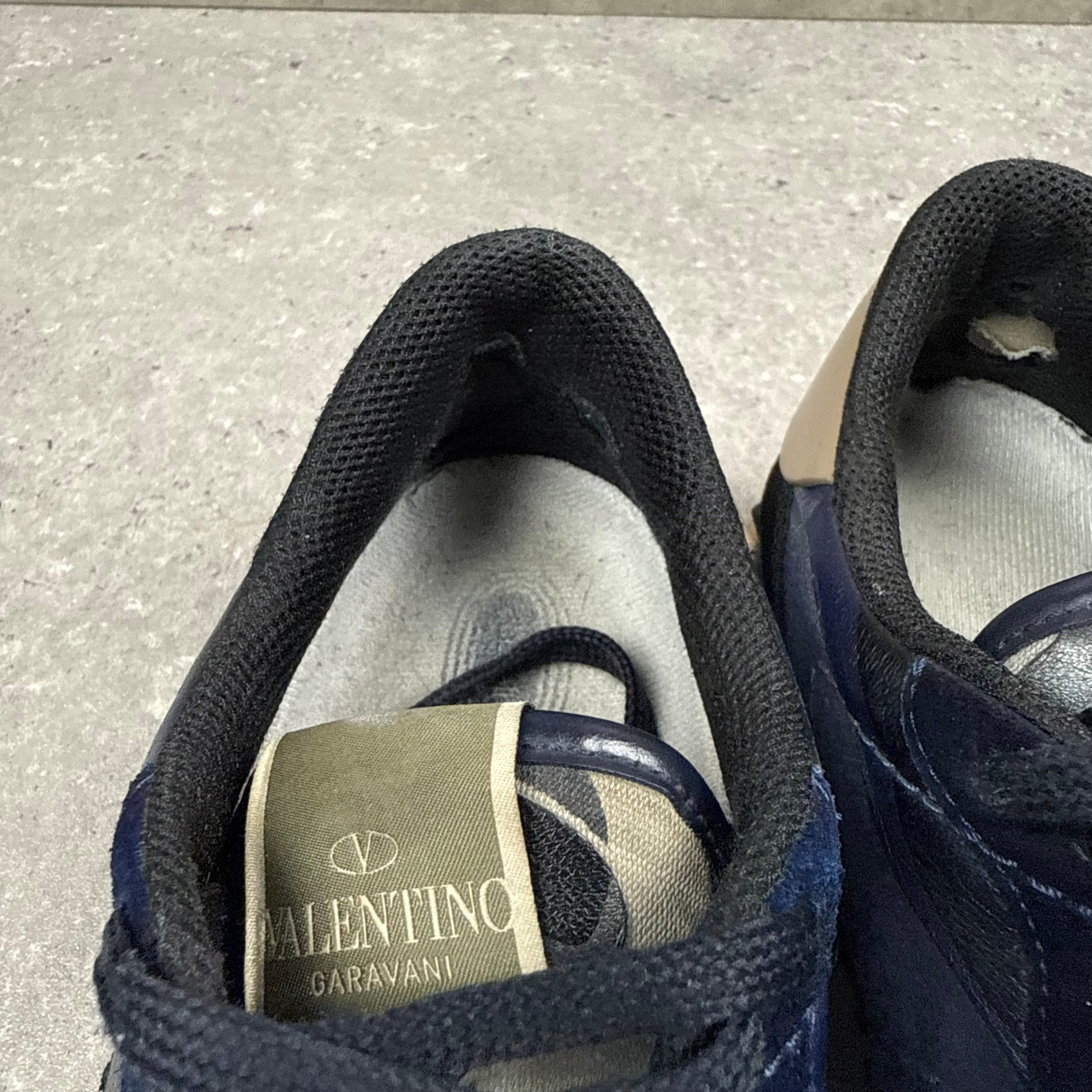 VALENTINO ROCKRUNNER NAVY - (EU41 / UK7)