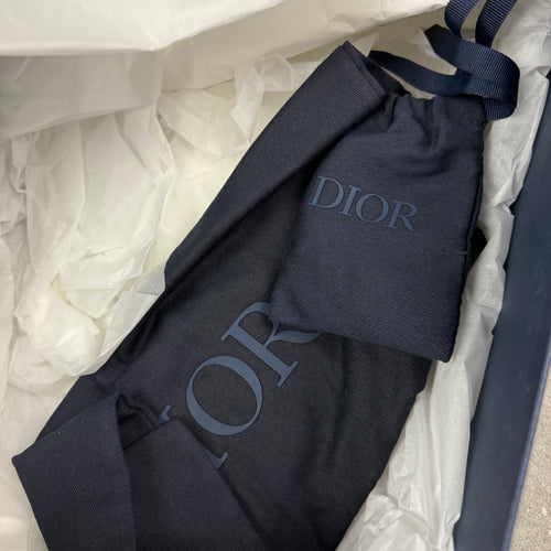 DIOR B30 BLACK (EU 41 / UK 7)