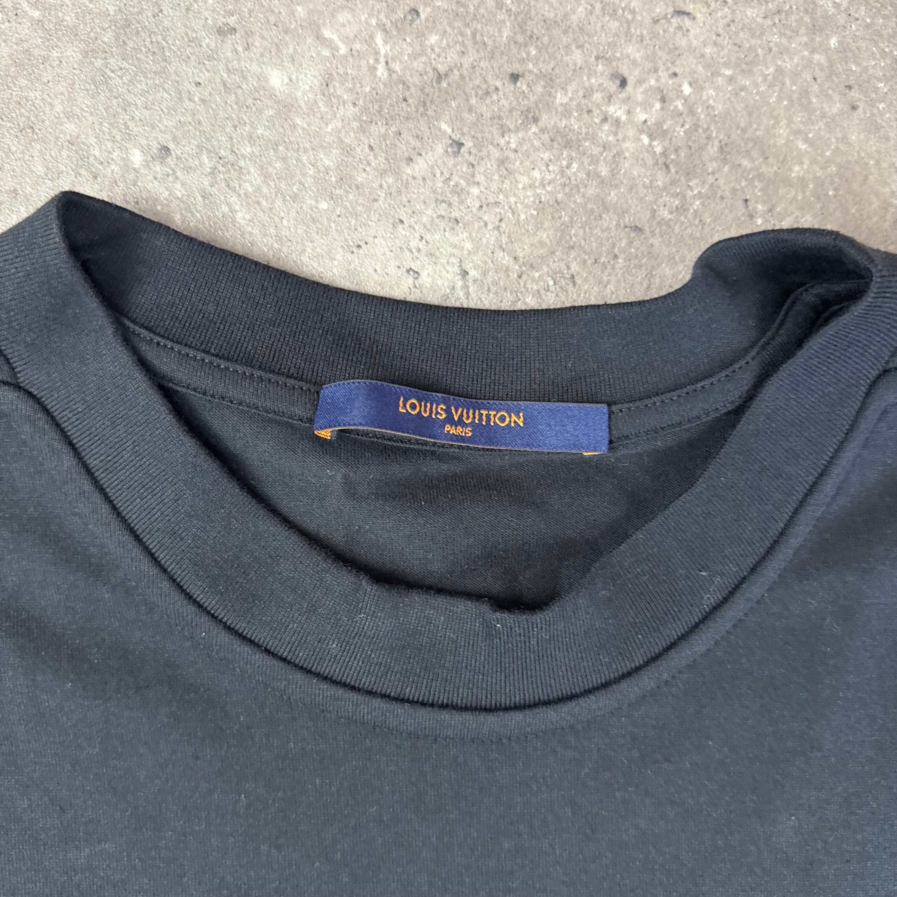 LOUIS VUITTON NBA T-SHIRT - (FITS XL)