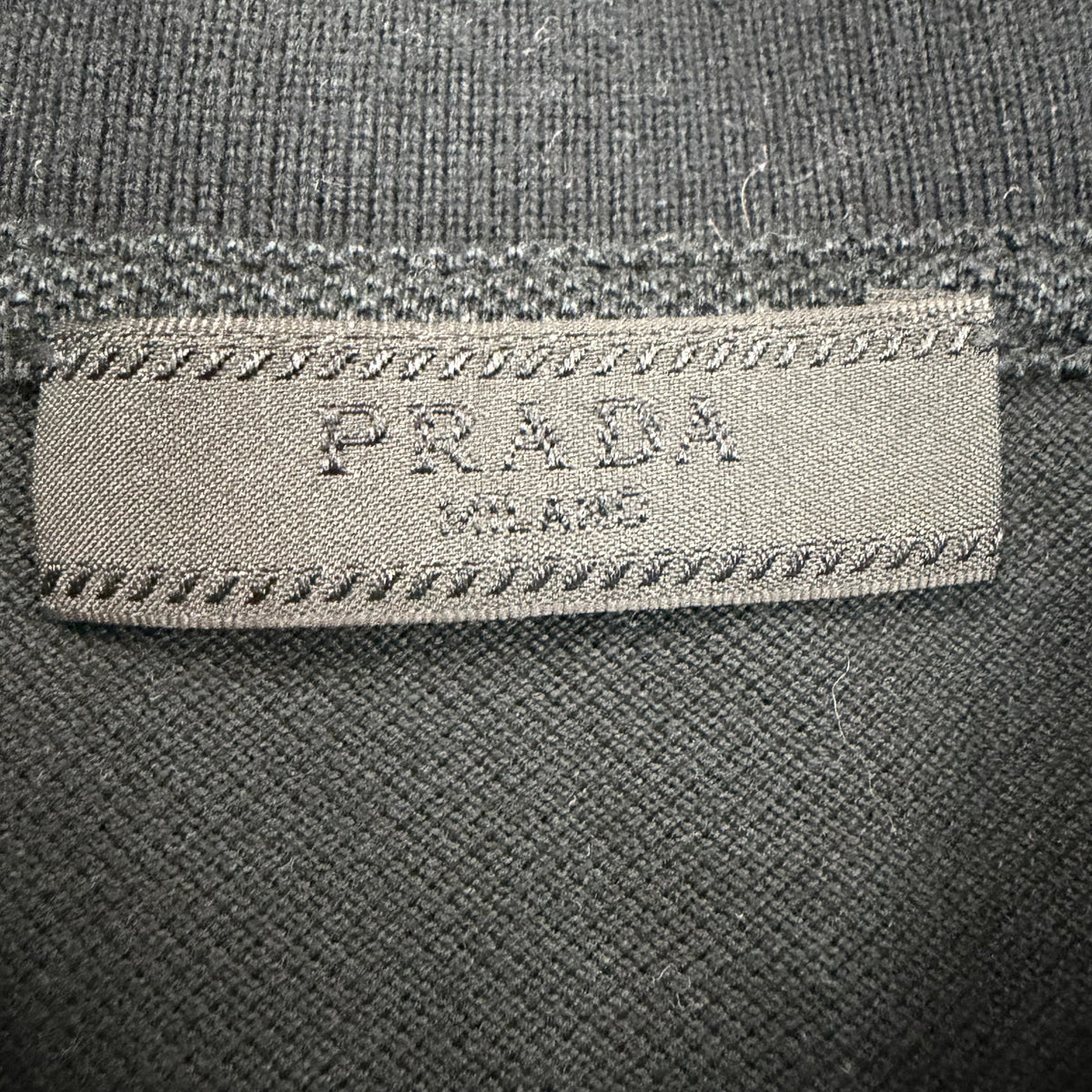 PRADA POLO T-SHIRT BLACK - (M)