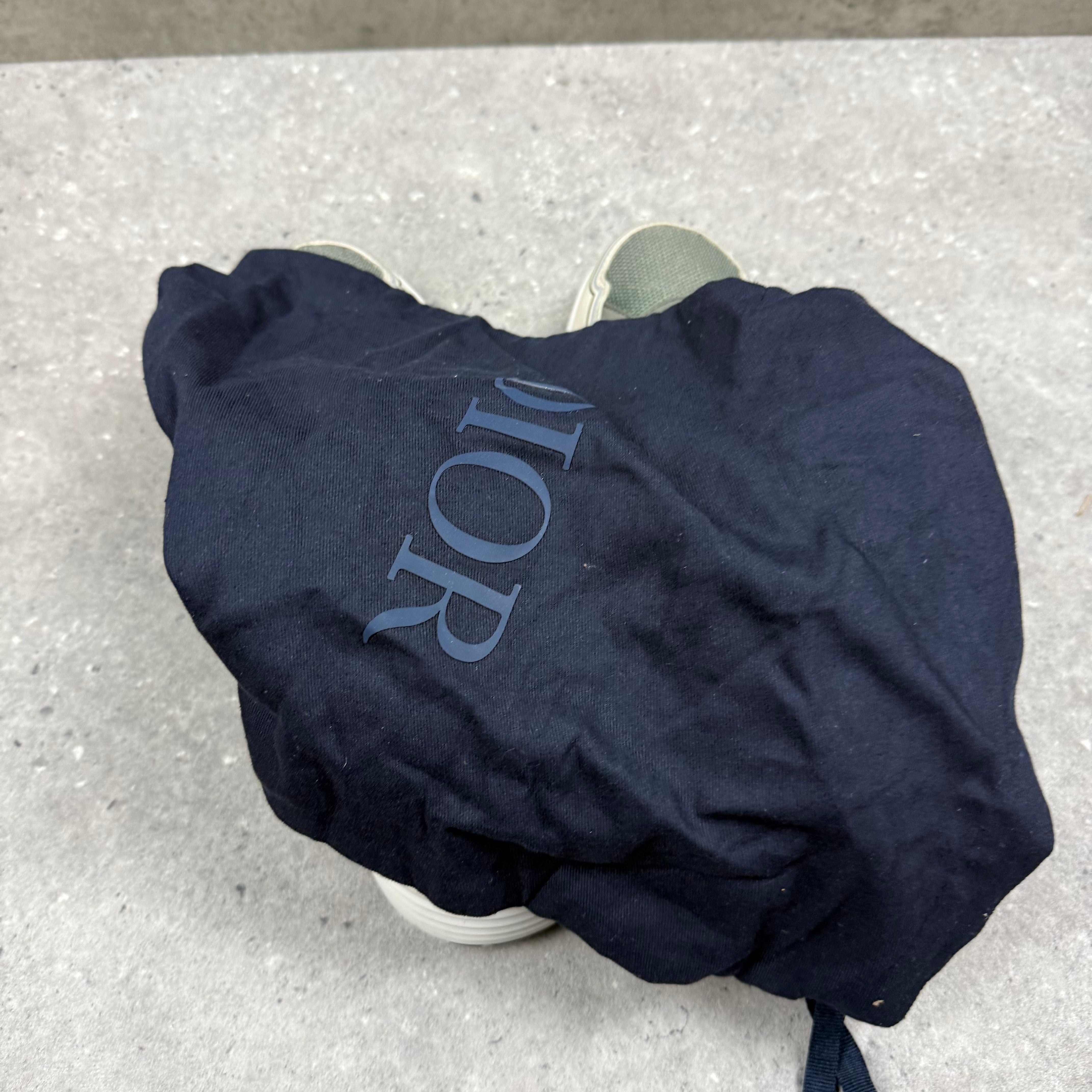 DIOR B30 OLIVE BEIGE -  (EU43 / UK9)