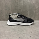 DIOR B25 BLACK/WHITE - (EU41 / UK7)