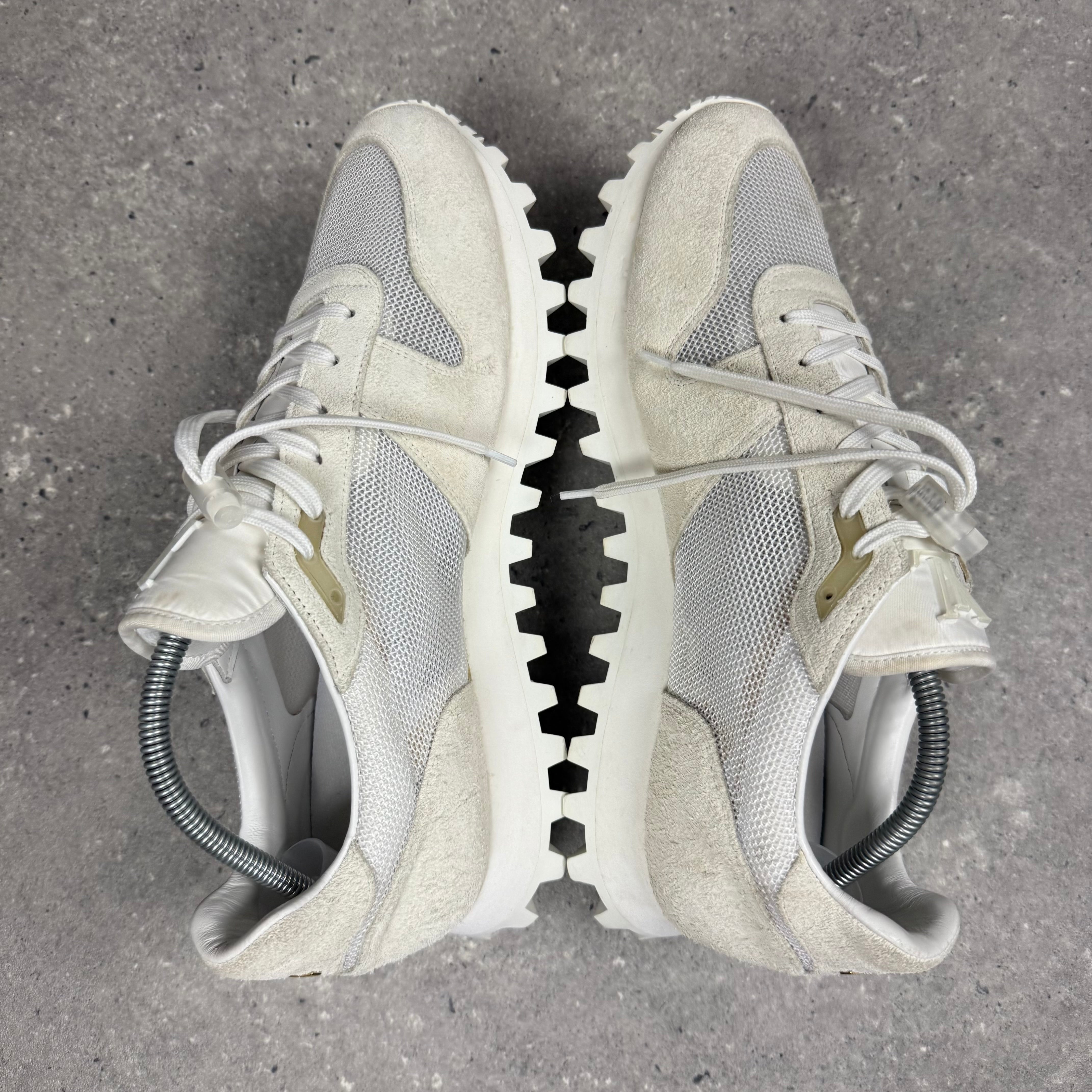 LOUIS VUITTON RUNAWAYS WHITE - EU 42.5 (FITS UK 9.5)