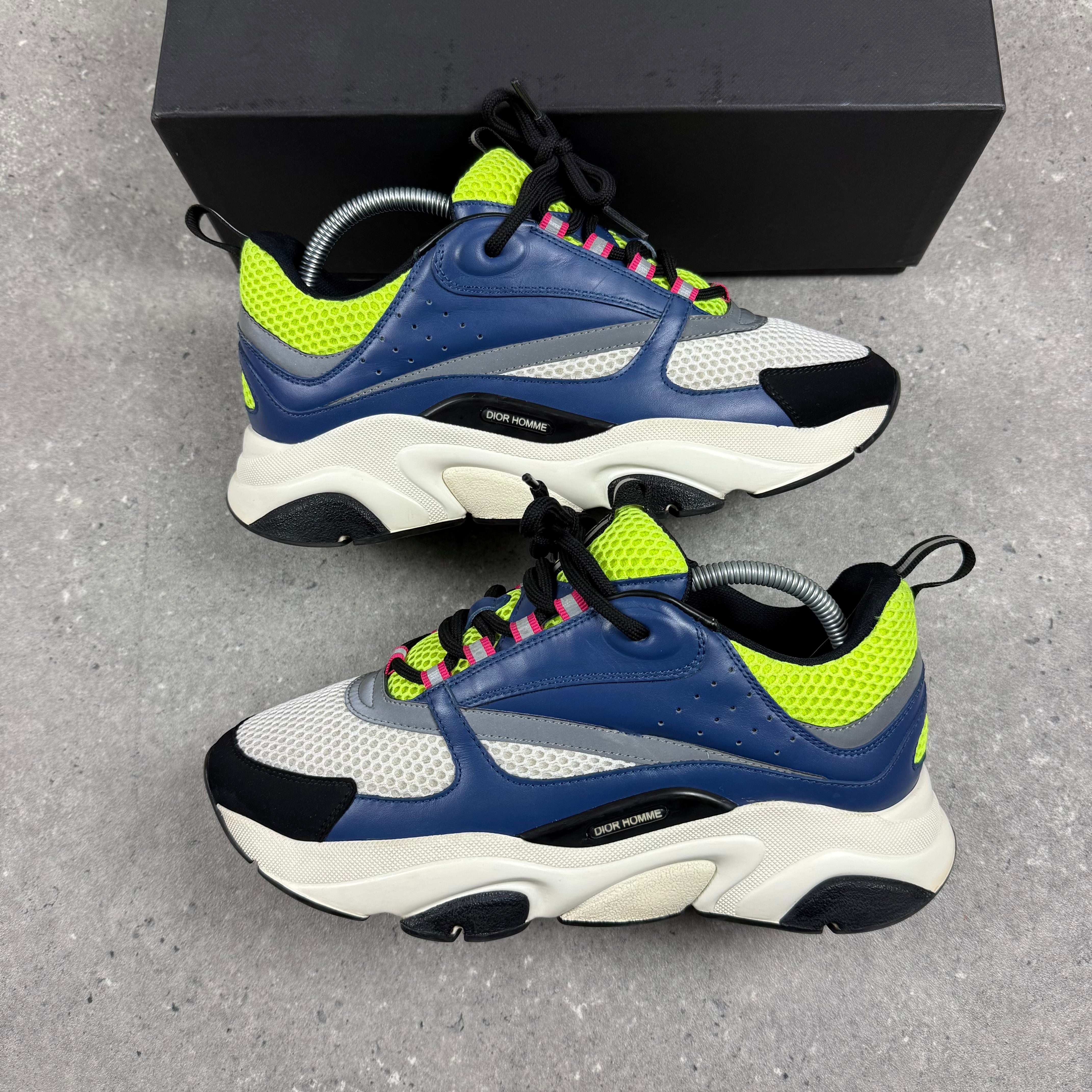 DIOR B22 WHITE / BLUE - (EU42 / UK8)