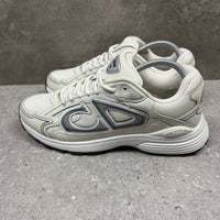 DIOR B30 WHITE - (EU 42 / UK 8)