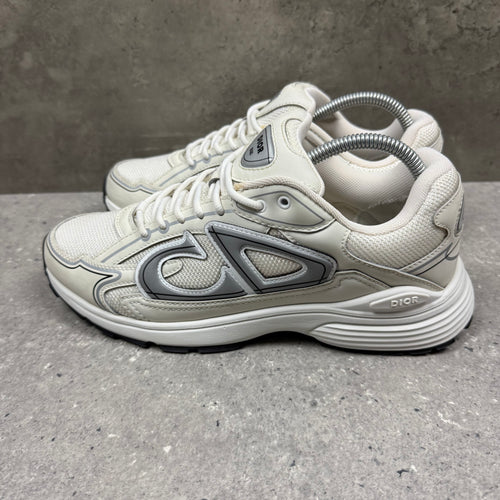 DIOR B30 WHITE - (EU 42 / UK 8)