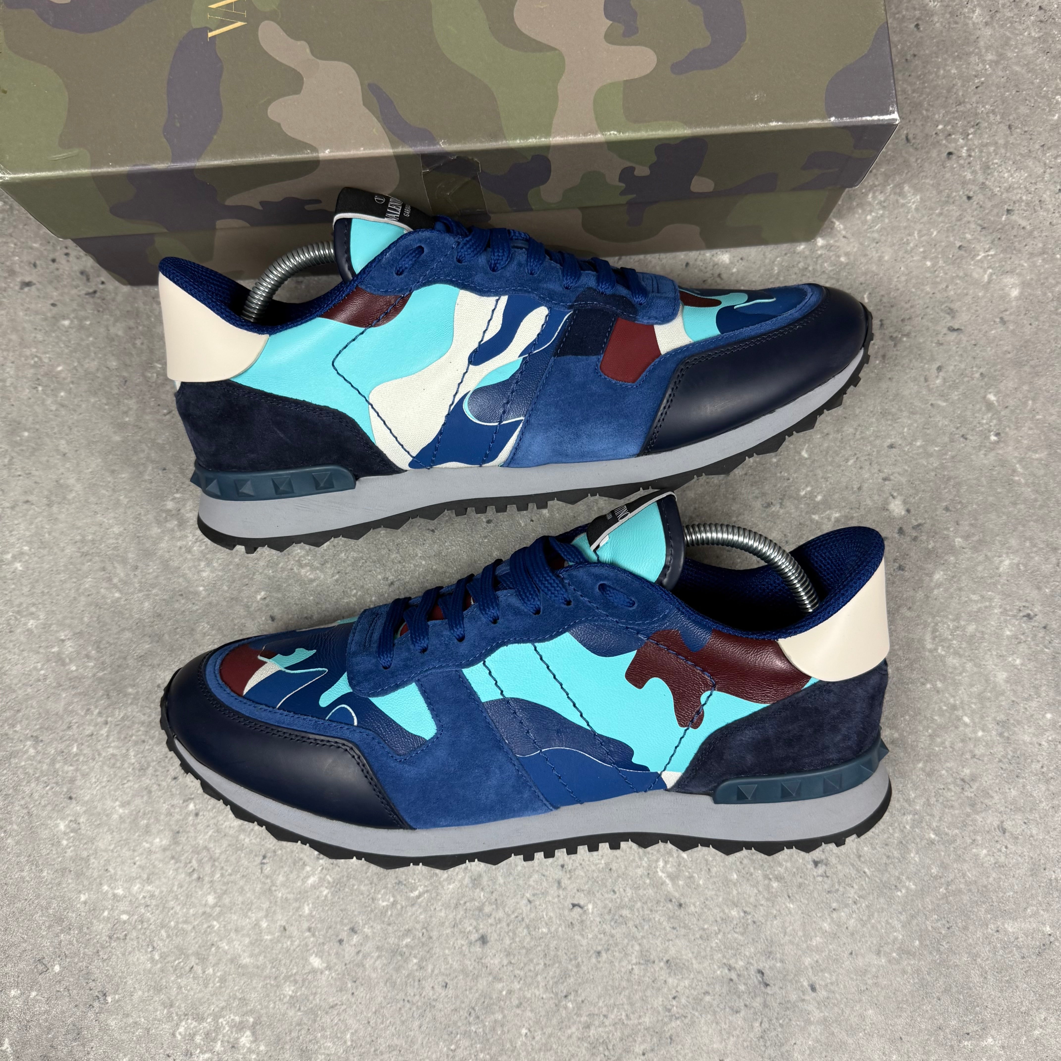 VALENTINO ROCKRUNNER BLUE - (EU44 / UK10)
