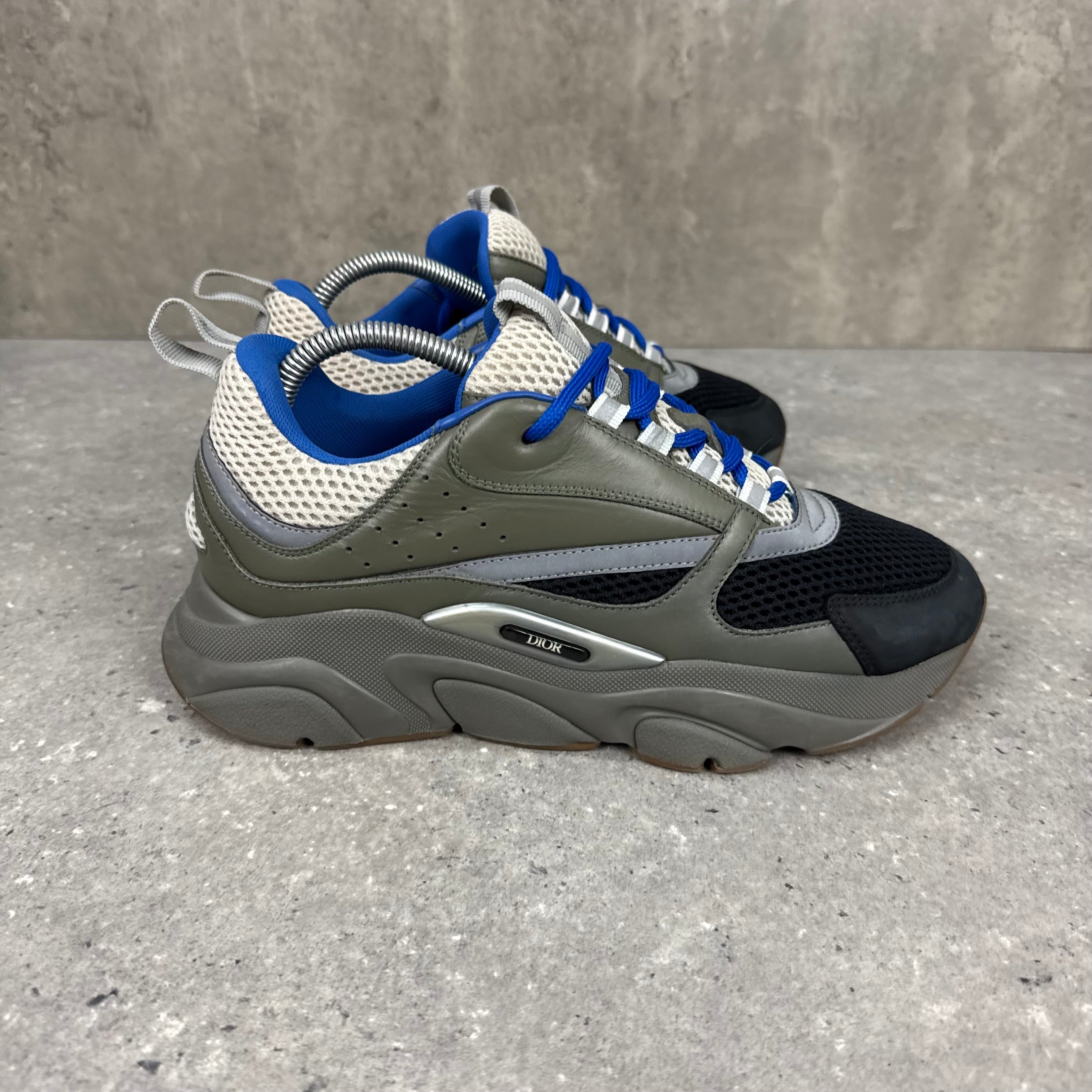 DIOR B22 KHAKI - (EU 41 / UK 7)