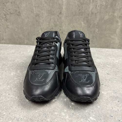 LOUIS VUITTON RUNAWAYS - EU42 (FITS UK 9)