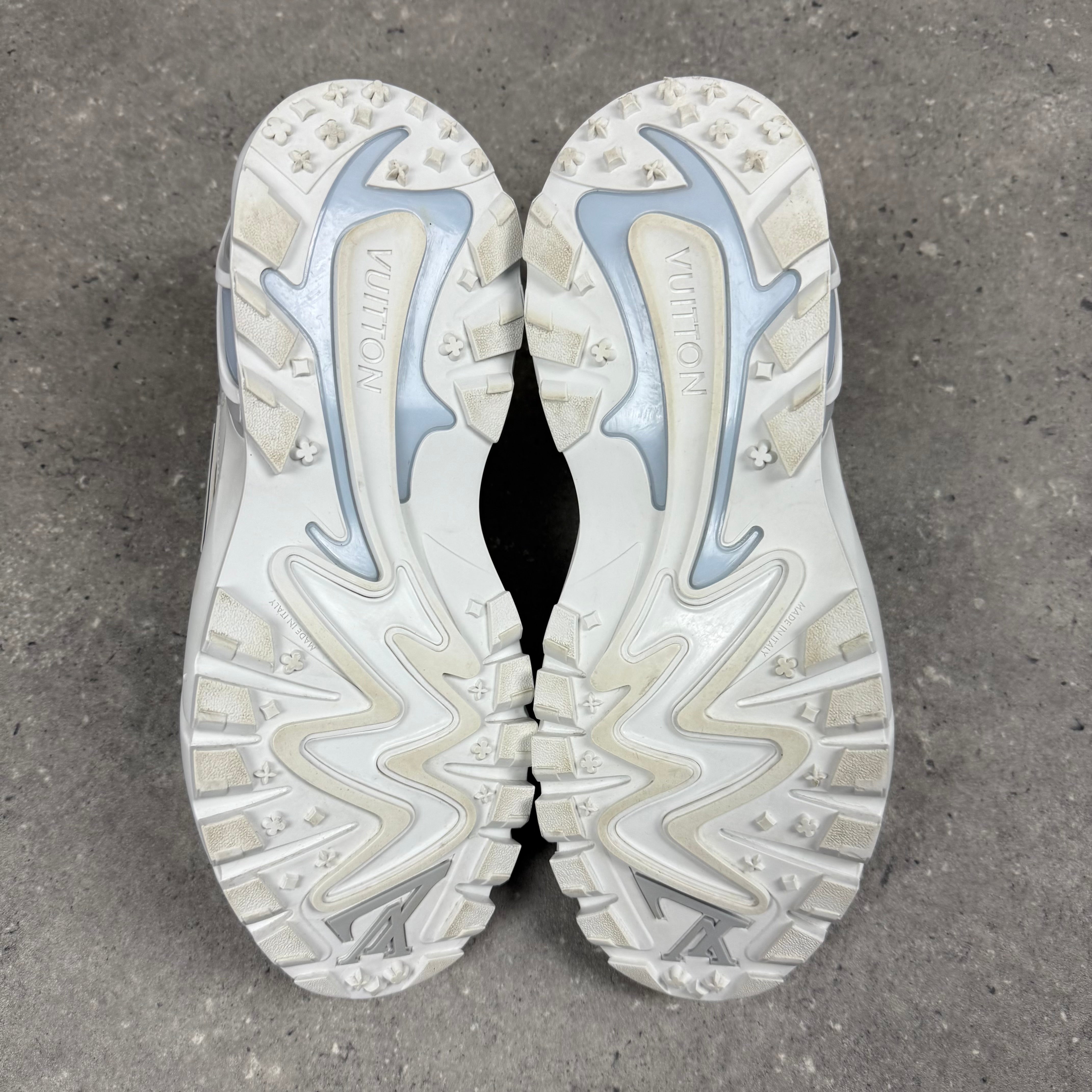 LOUIS VUITTON WHITE TATICS - EU 43 (FITS UK 10)