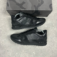 VALENTINO ROCKRUNNER BLACK - (EU42.5 / UK8.5)