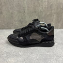 VALENTINO ROCKRUNNER BLACK - (EU42 / UK8)
