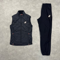 ASICS ROAD GILET & CORE WOVEN PANT SET - PERFORMANCE BLACK