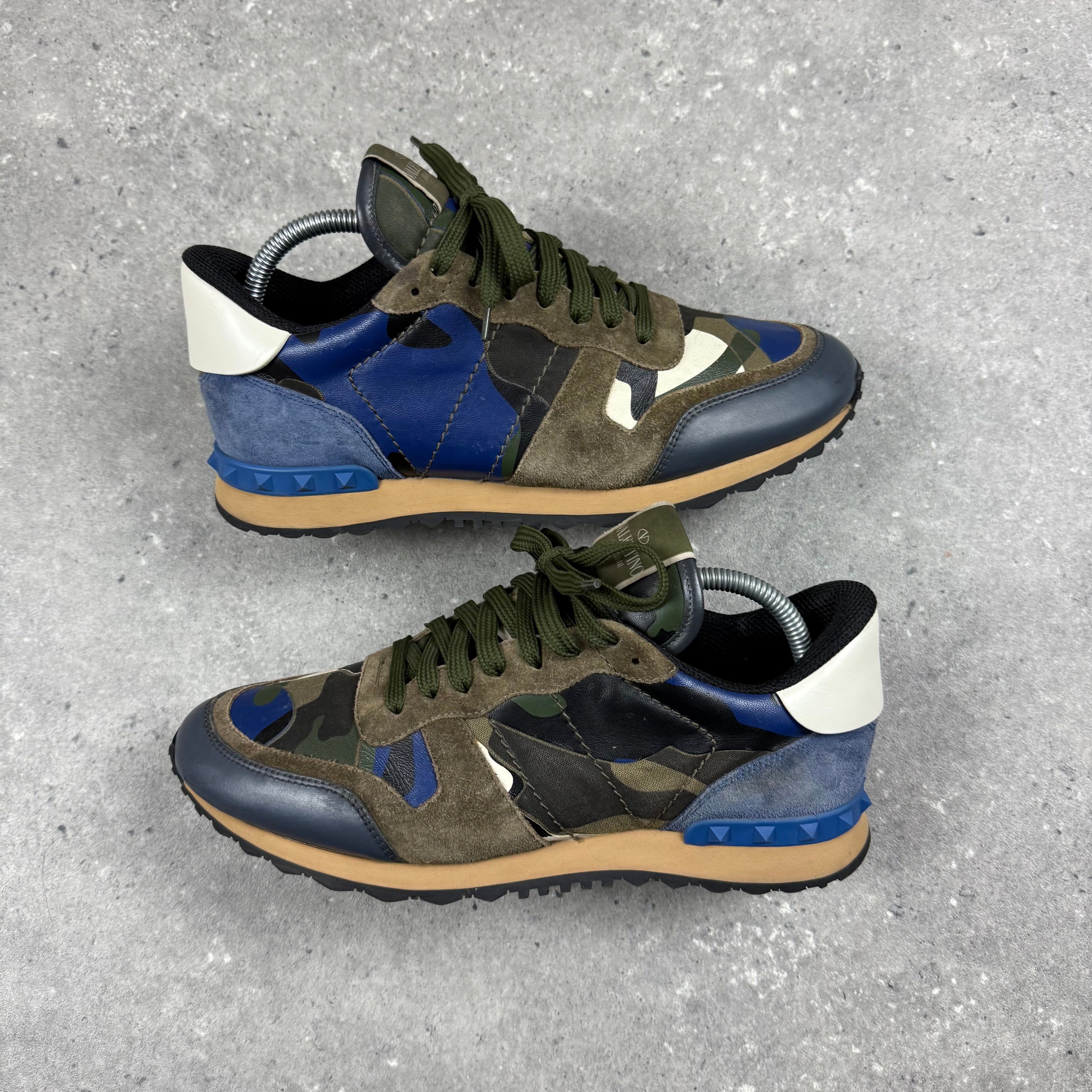 VALENTINO ROCKRUNNER KHAKI - (EU 41 / UK 7)