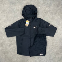 NIKE REPEL WINDRUNNER JACKET & SHORTS SET - BLACK