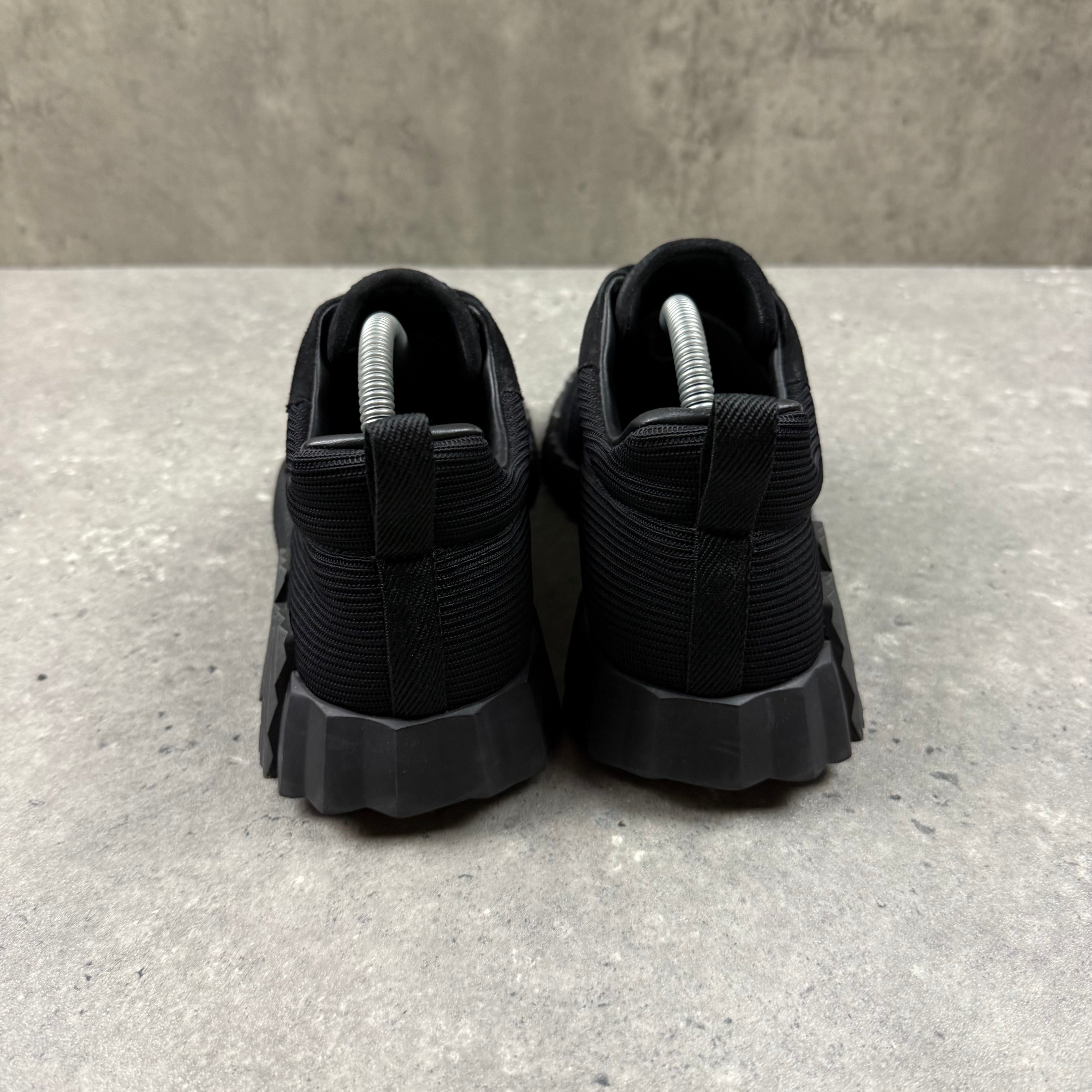 HERMES BOUNCING BLACK - (EU40.5 / UK6.5)