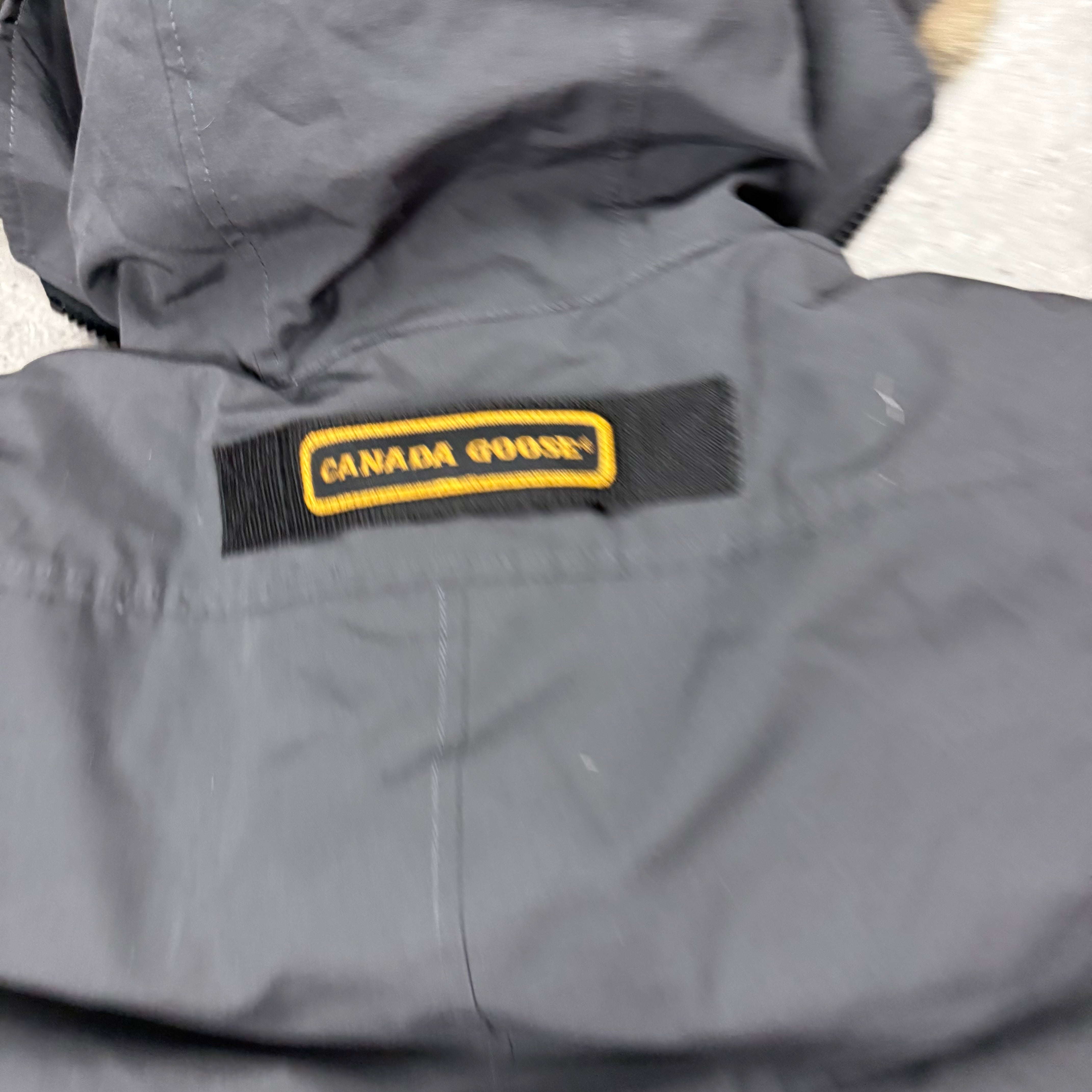 CANADA GOOSE CHATEAU PARKA GRAPHITE - (XS)