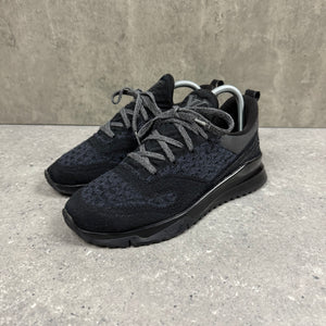 LOUIS VUITTON VNR BLACK/GREY - EU40.5 (FITS UK 7.5)