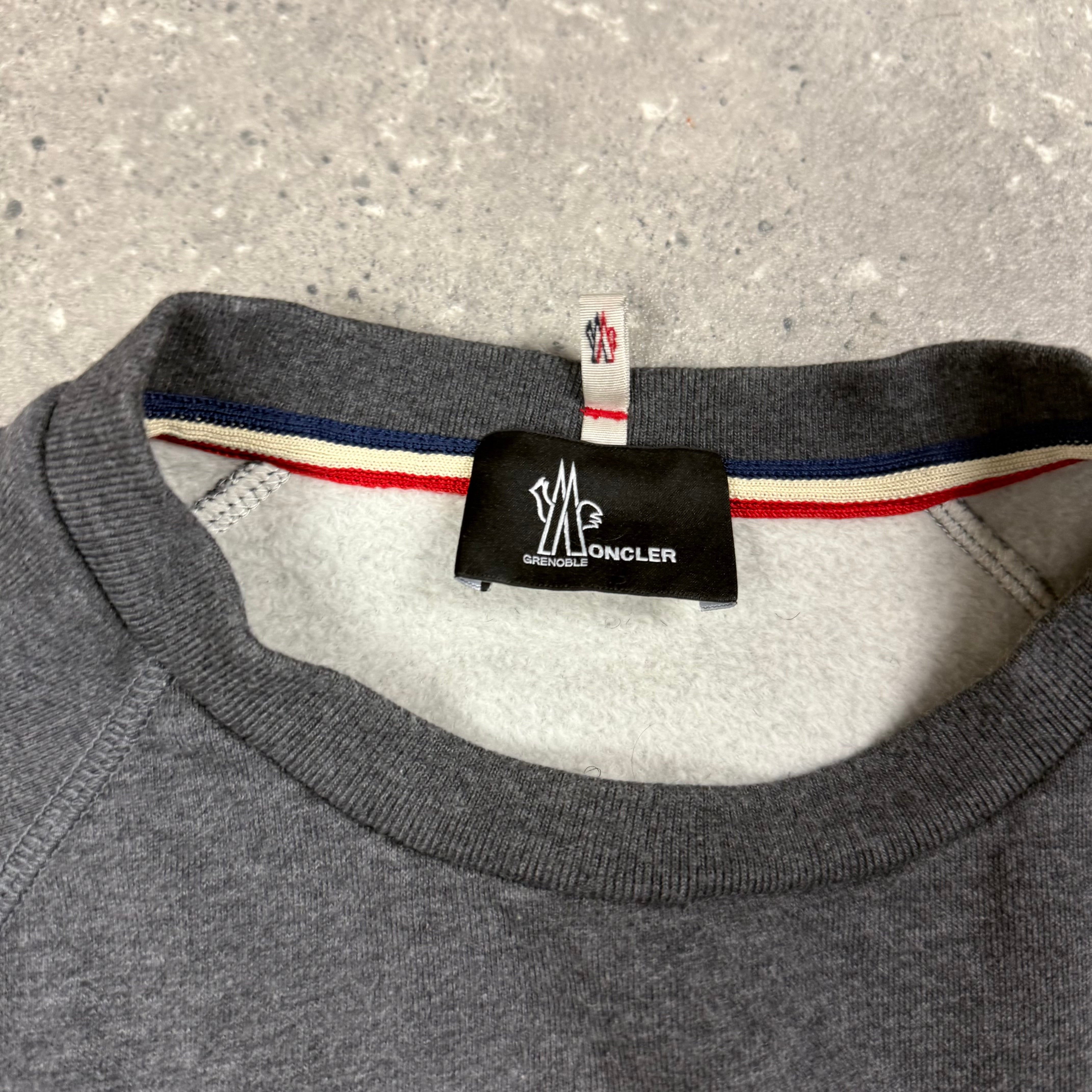 MONCLER GRENOBLE JUMPER - L (FITS M)
