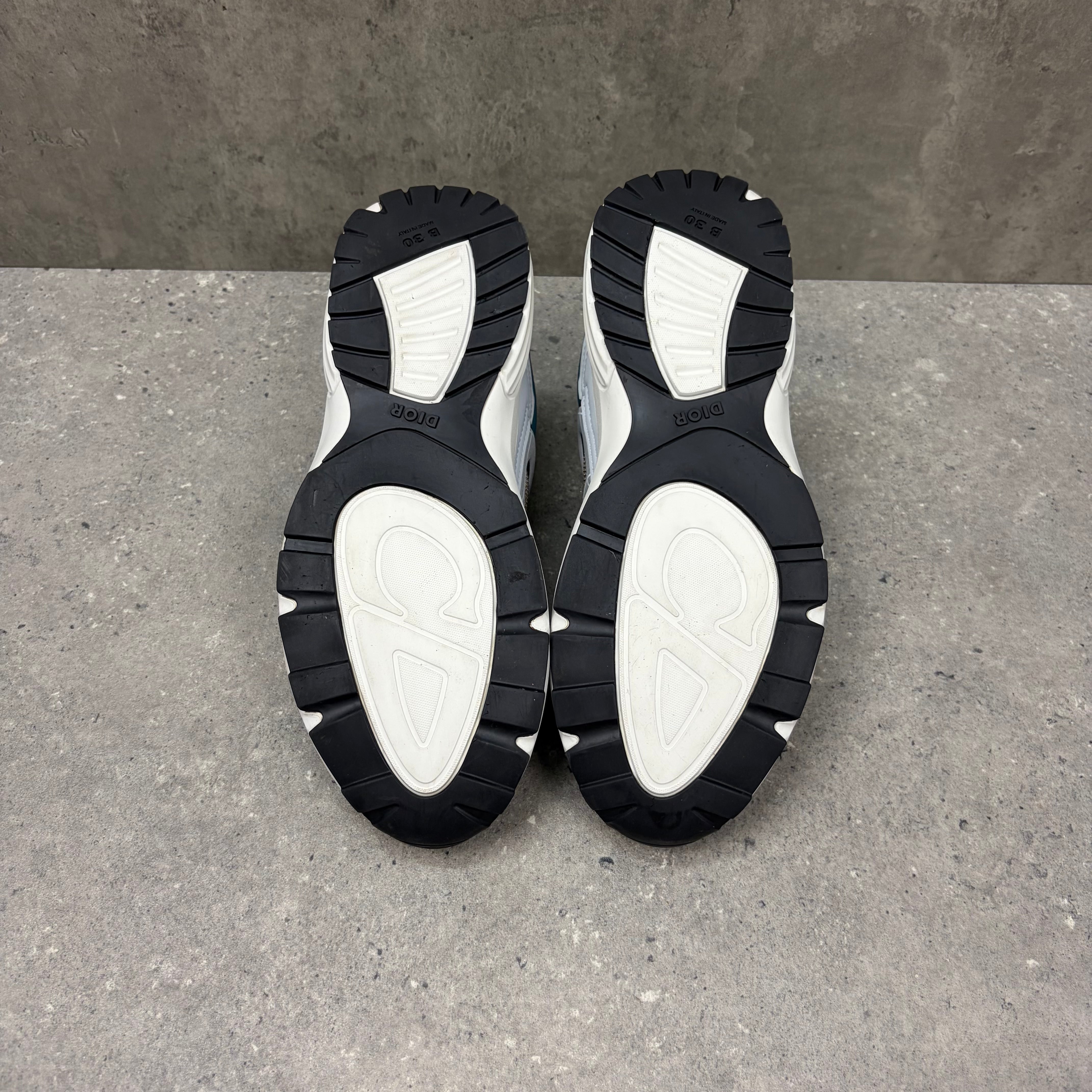 DIOR B30 BLUE STONE - (EU42 / UK8)