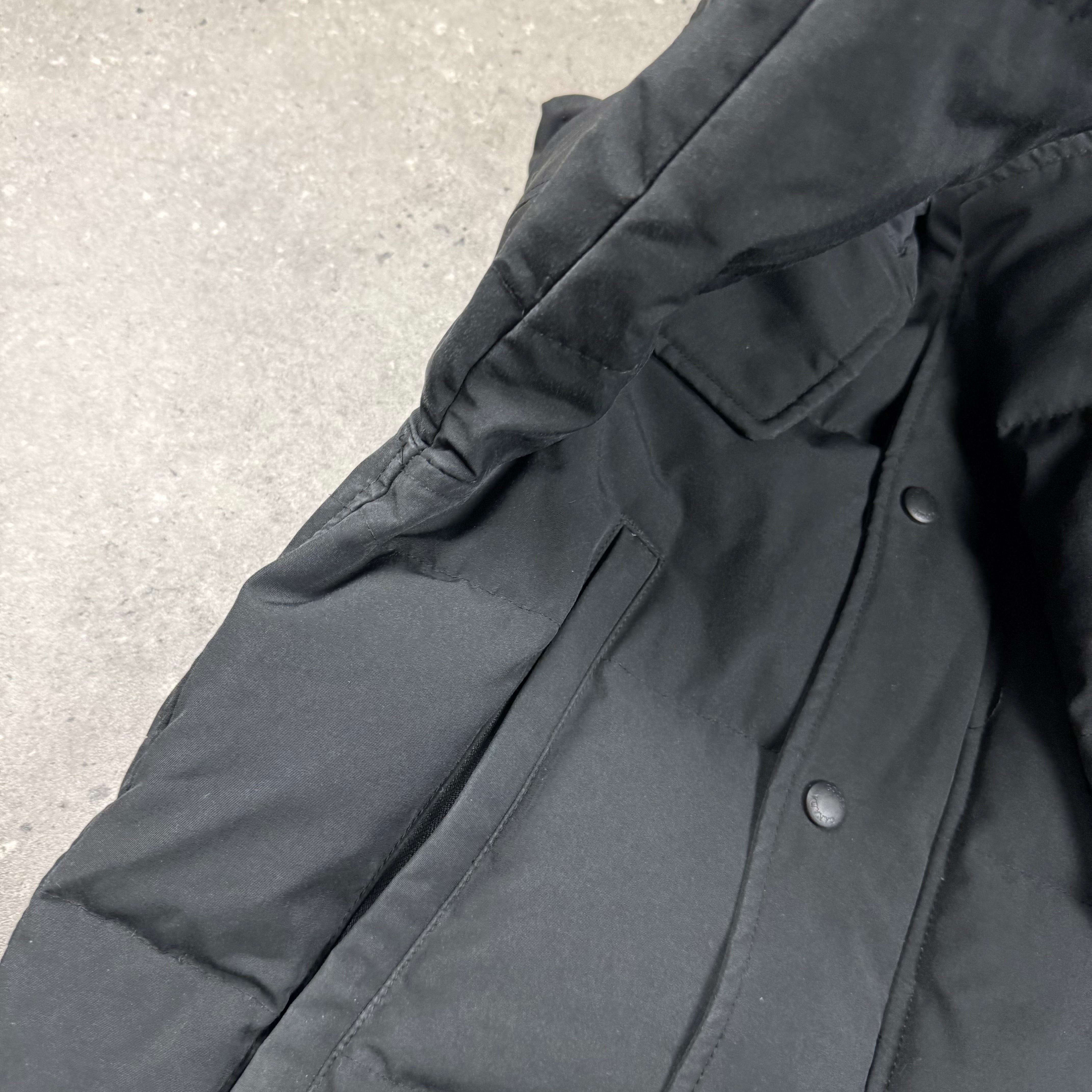 CANADA GOOSE WYNDHAM PARKA BLACK - (XS)