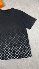 LOUIS VUITTON GRADIENT T-SHIRT - (FITS XL)