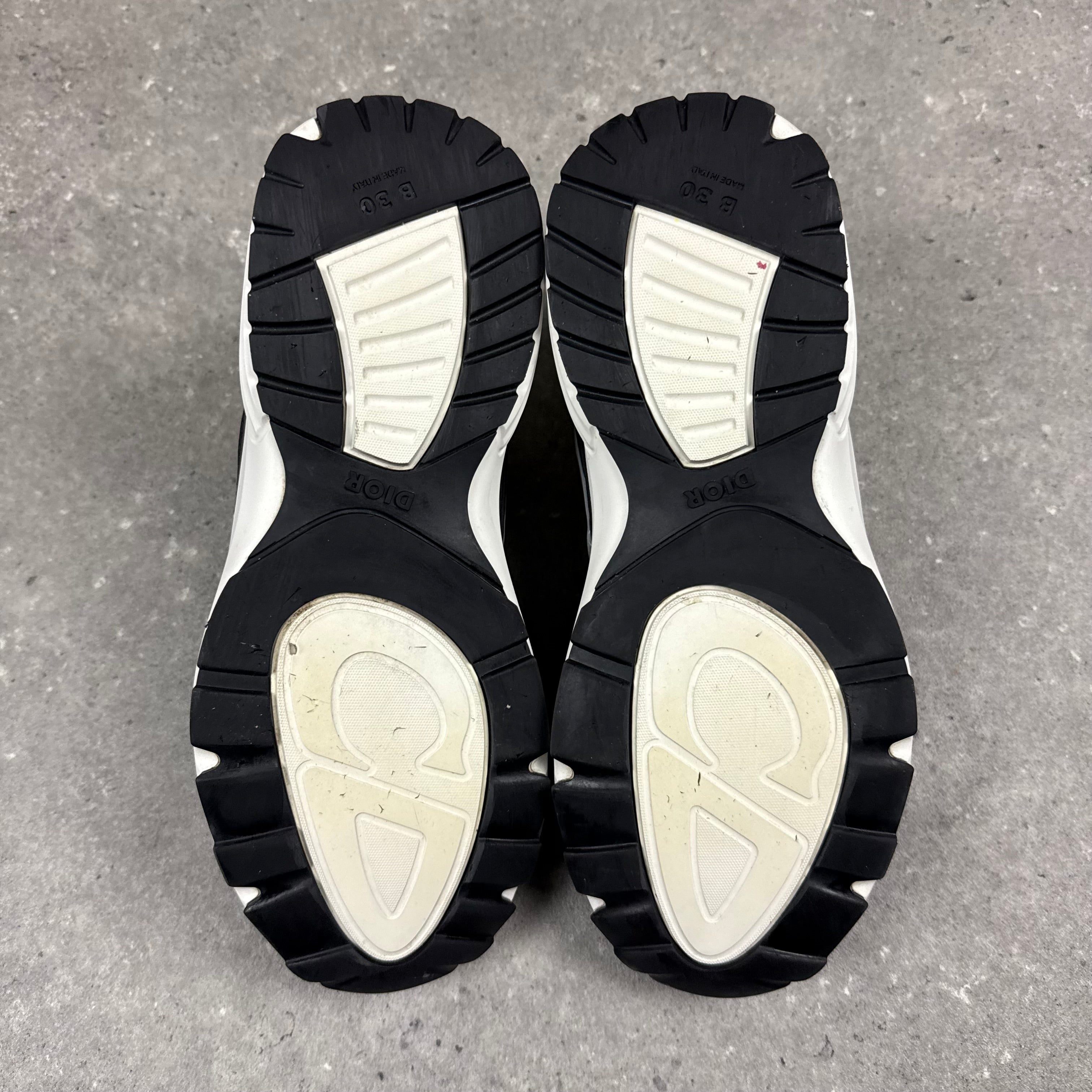 DIOR B30 KHAKI - (EU41.5 / UK7.5)