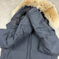 CANADA GOOSE WOMEN’S CHELSEA PARKA NAVY - (S)