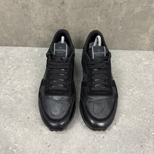 VALENTINO ROCKRUNNER BLACK - (EU42 / UK8)