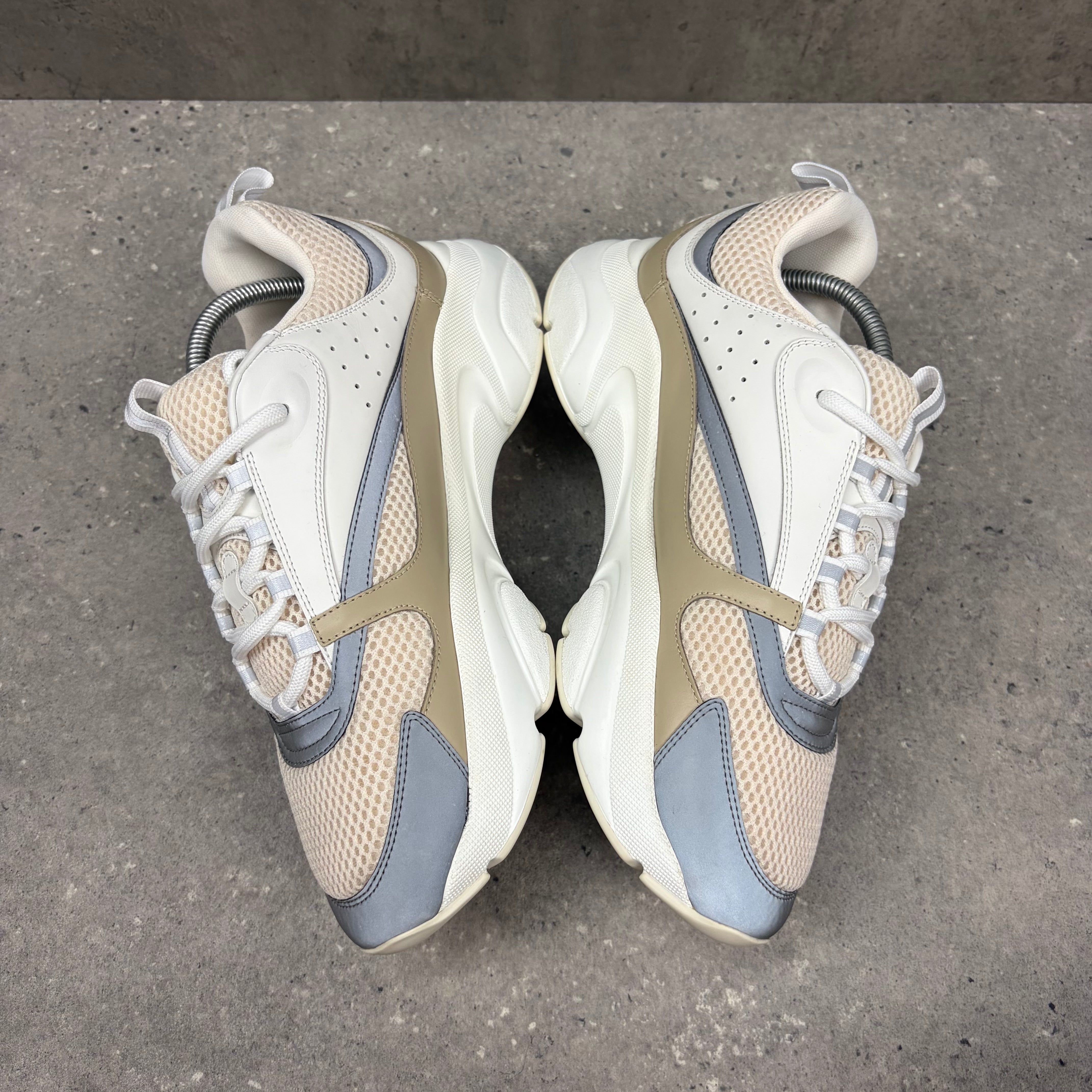 DIOR B22 WHITE/BEIGE - (EU43 / UK9)