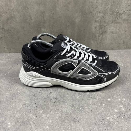 DIOR B30 BLACK/WHITE - (EU 41 / UK 7)