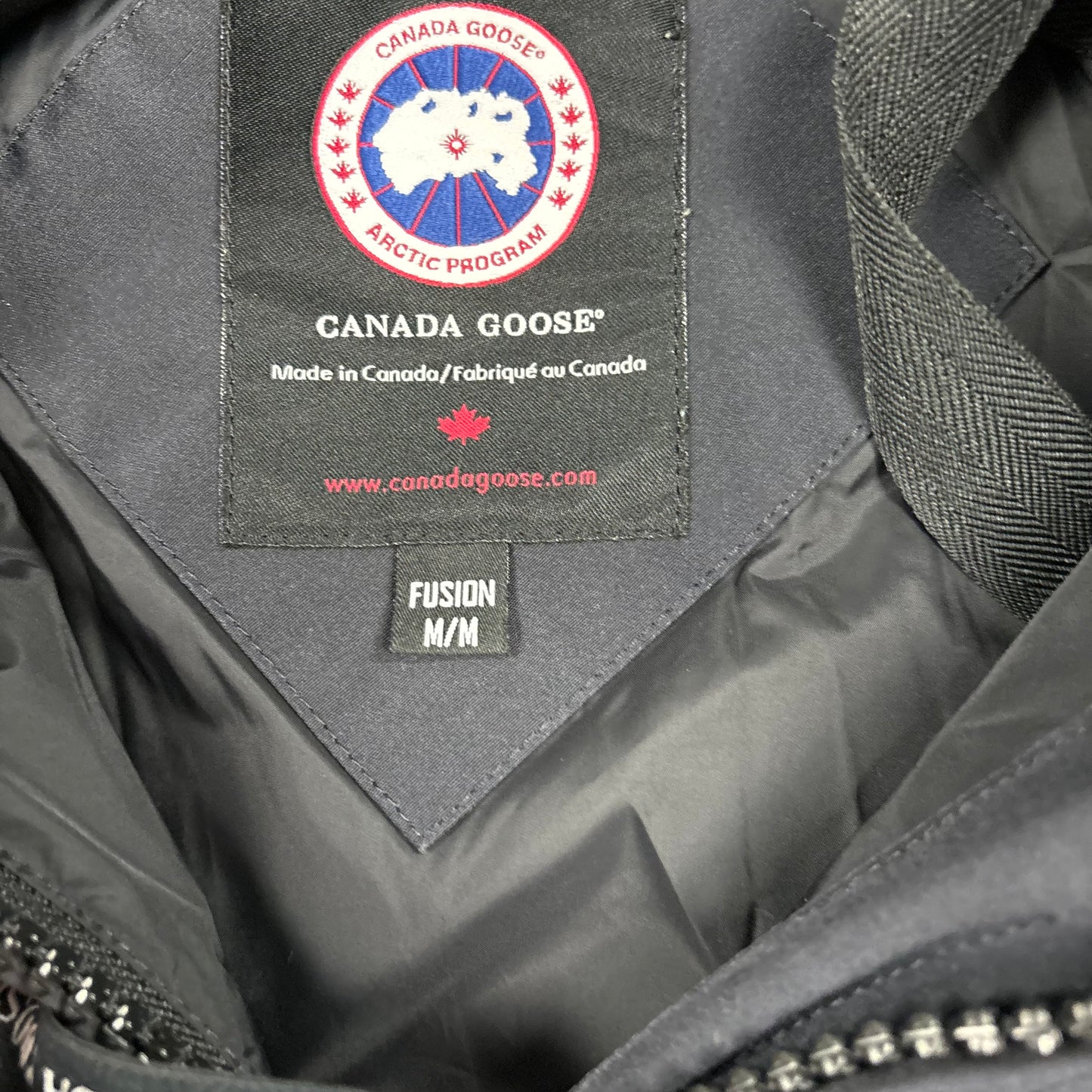 CANADA GOOSE CHELSEA PARKA (FITS A SMALL)