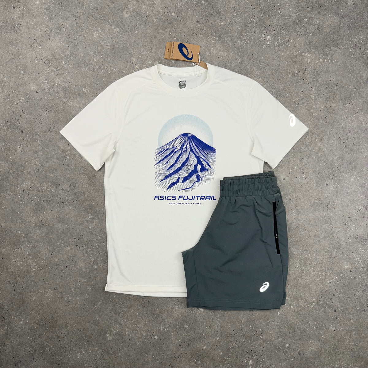 ASICS FUJITRAIL T-SHIRT & PANEL SHORTS SET - CREAM COLBALT / GREY